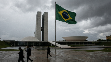 Congresso acelera pauta econômica e amplia tensão entre governo e oposição